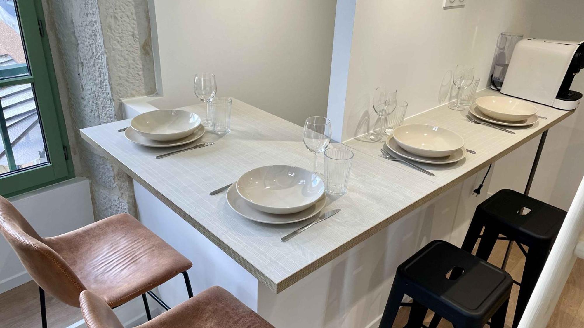 Appartement Au Calme Dans Le Quartier Historique Pour 4 Personnes Avec Espace Exterieur Pau Exterior photo