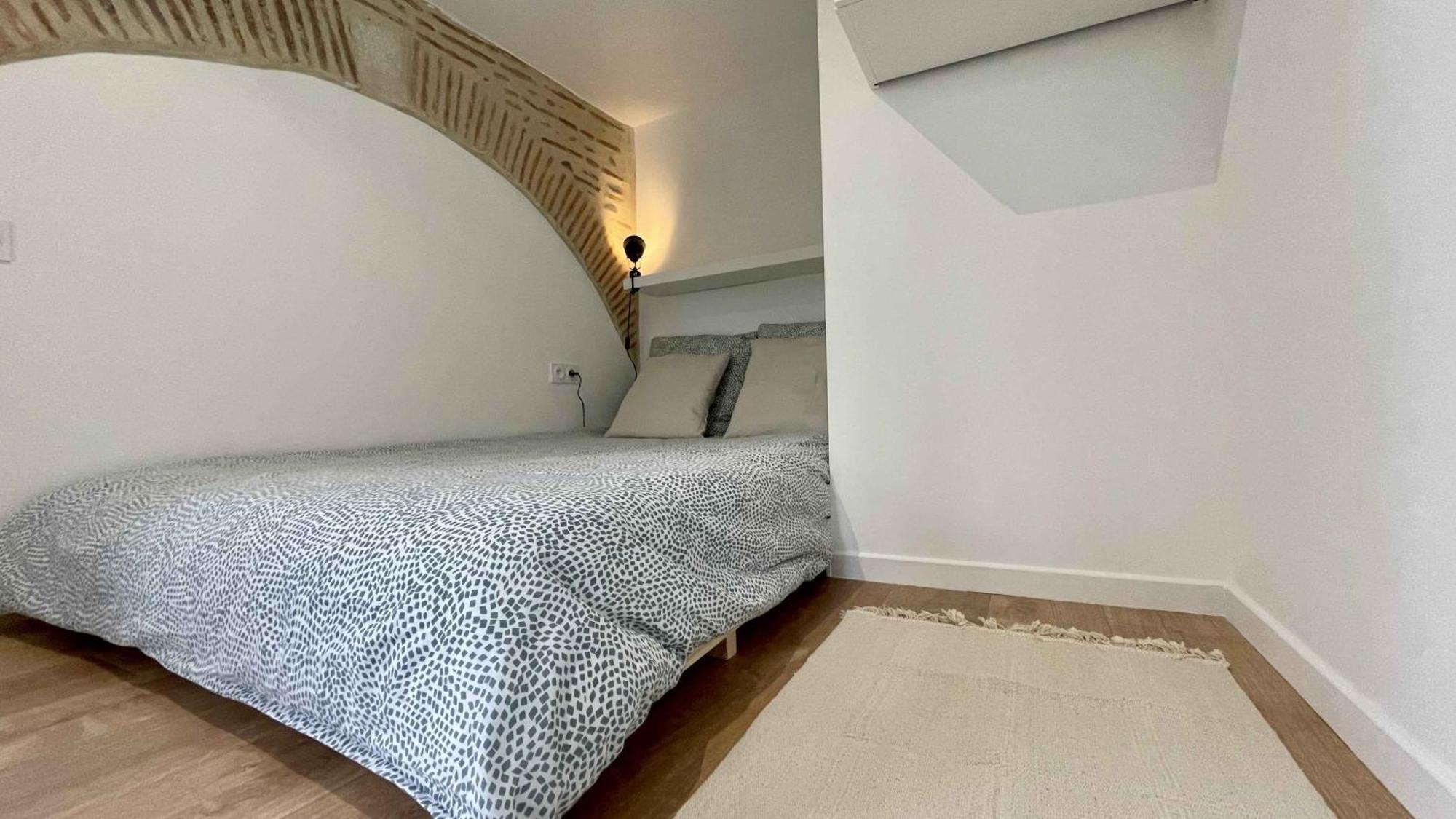 Appartement Au Calme Dans Le Quartier Historique Pour 4 Personnes Avec Espace Exterieur Pau Exterior photo